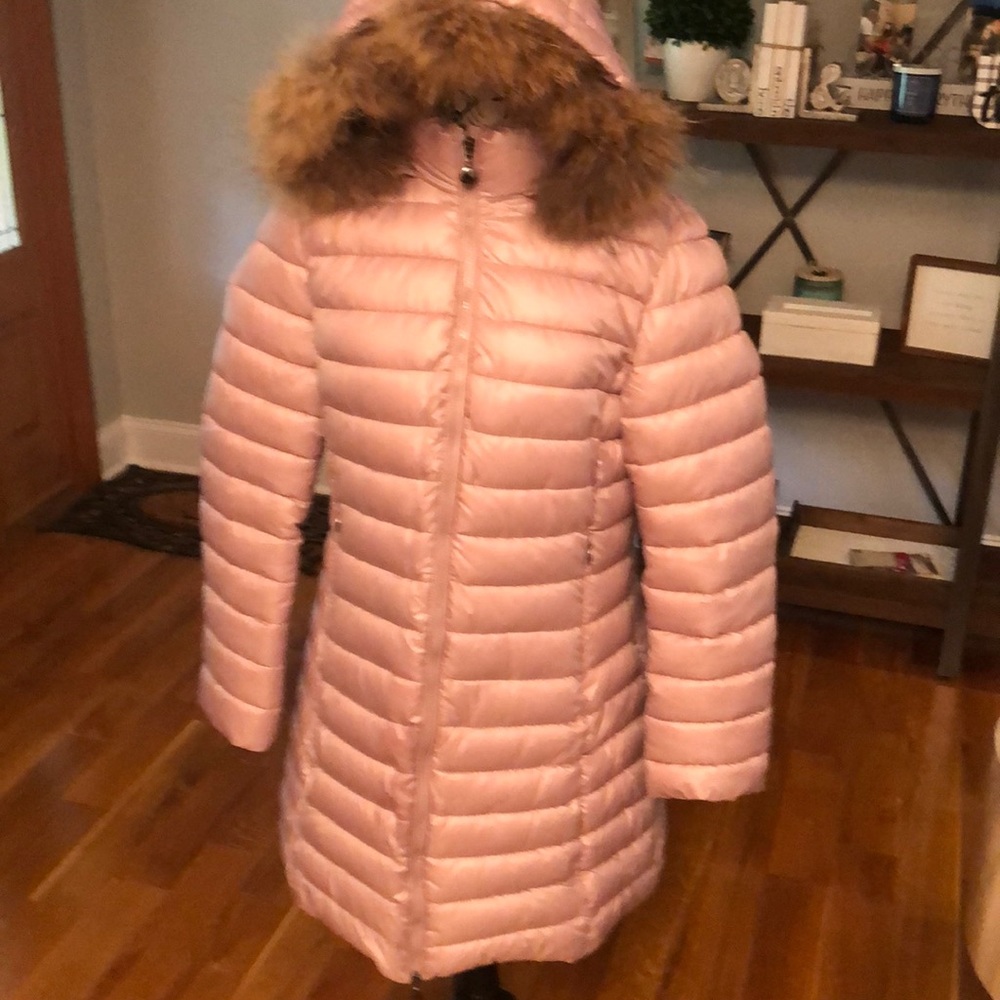 Long mauve puffy coat from Spain